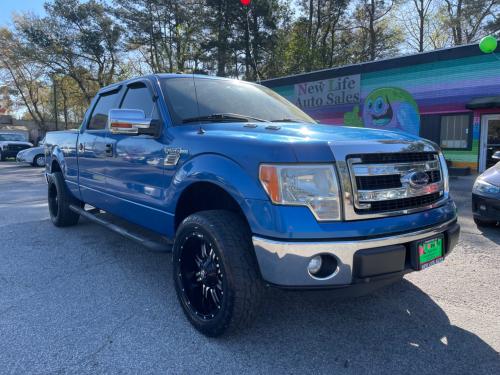 2014 FORD F-150 XLT SuperCrew - Absolutely Gorgeous! Local Trade-in!!